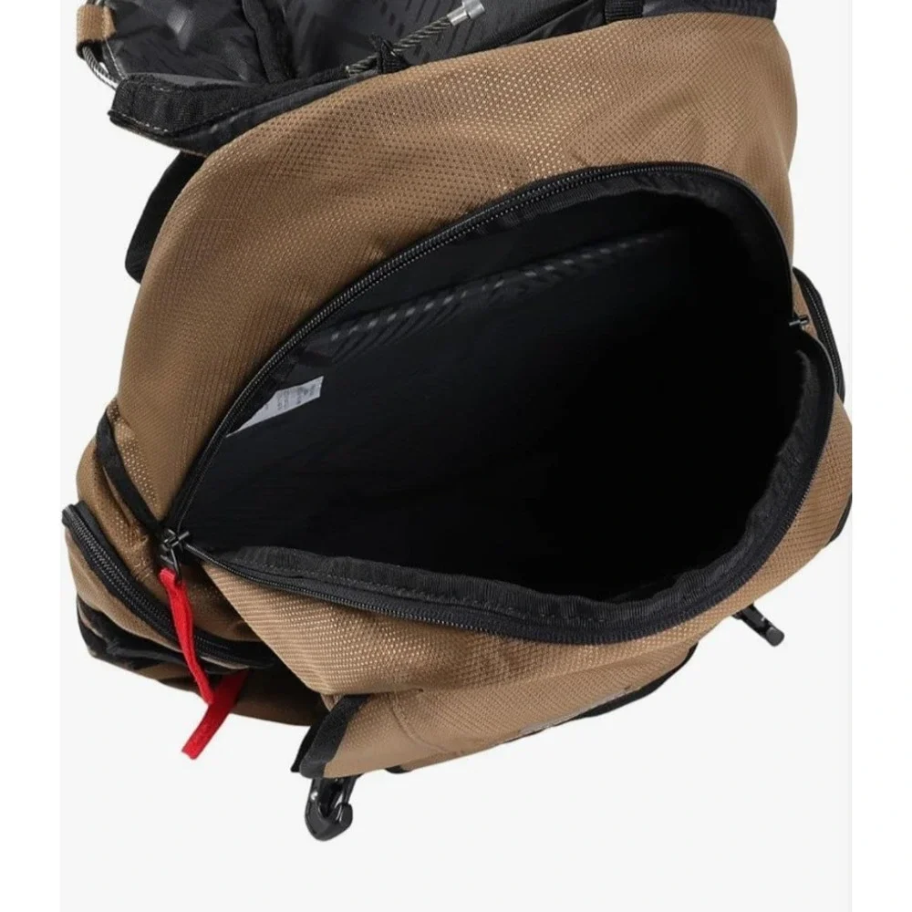 NWT Oakley BATHROOM SINK Coyote Tactical Hiking Military Rucksack Backpack Bag